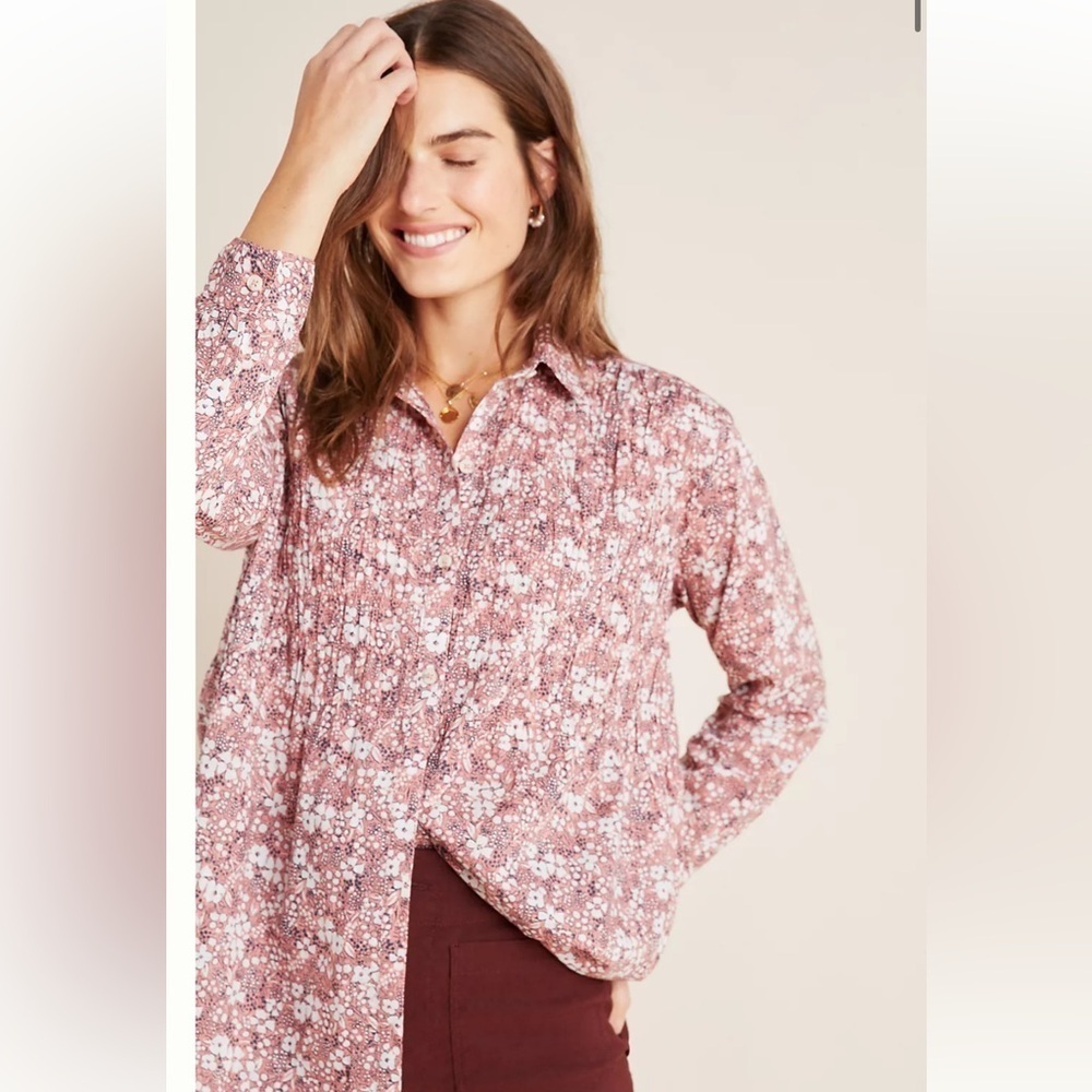 Anthropologie Pilcro Sasha Smocked Boyfriend Button down‎ Pink and White Floral